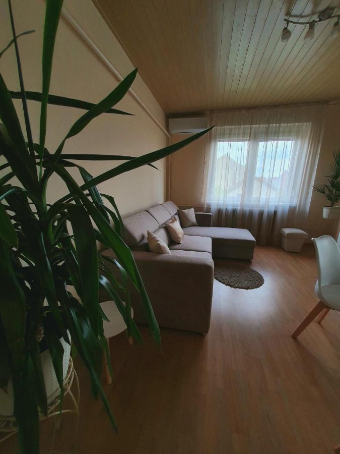 Apartman Ilike Balatonfured Exterior photo